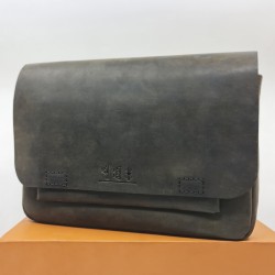 Genuine Leather / Poseidon Recma Slim Handbag - Antique Green